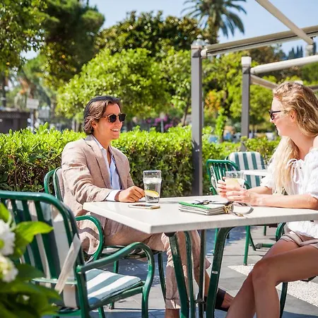 Отель Riviera 3*