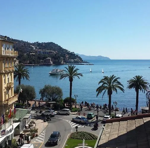 Riviera Отель 3*