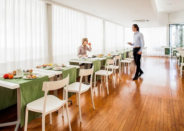 Отель Riviera Рапалло